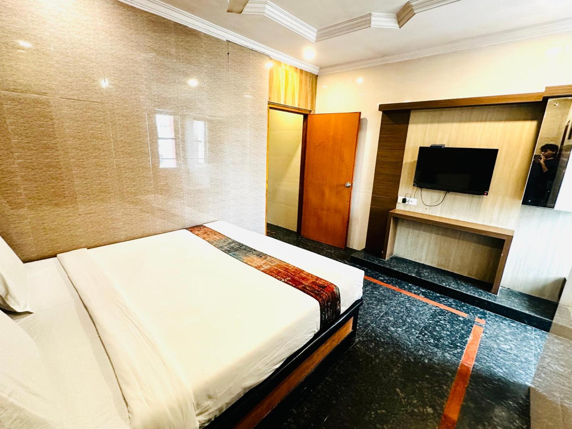 Hotel Tejasri Residency Vijayawāda Exterior photo